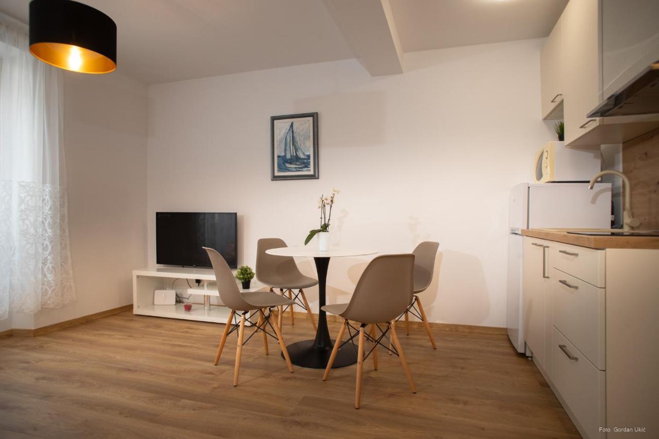 Apartments And Rooms Luan Rovinj Exterior foto